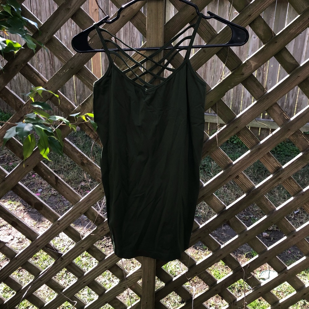 Green work out top